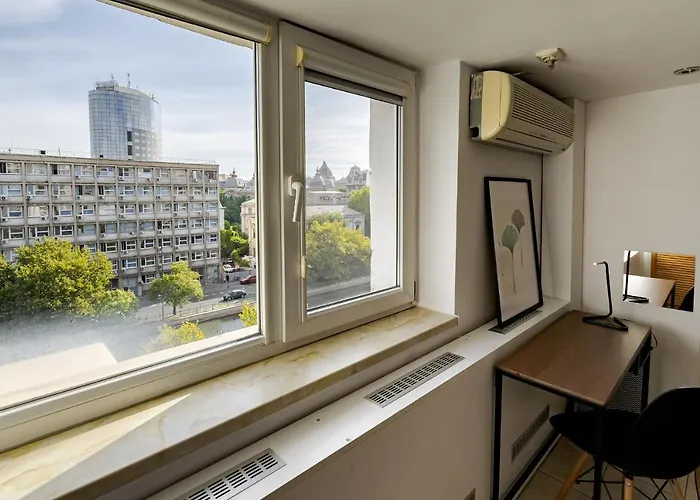 Old Center River View-4br-parliament-metro-park Bukarest