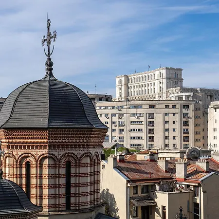 Old Center River View-4br-parliament-metro-park 아파트