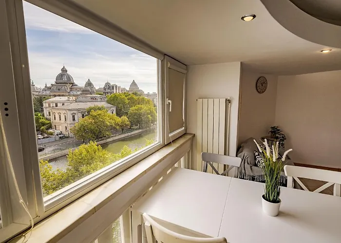 Old Center River View-4br-parliament-metro-park 公寓 布加勒斯特